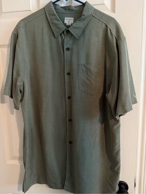 O'Neill Men's Short-Sleeve Button-Down Shirt in Sage Green